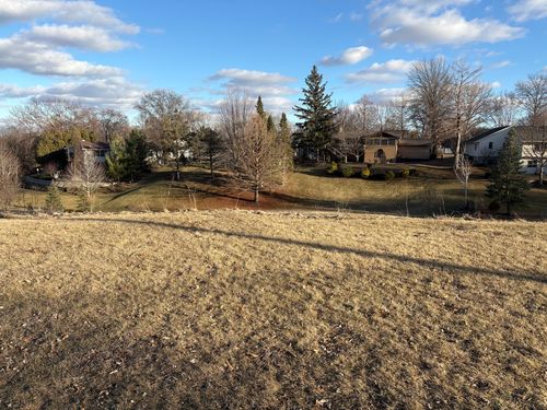 2707 W 3rd St, Coal Valley, IL, 61240-9660 | Card Image