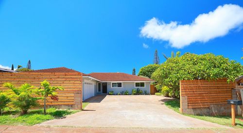 24 Olali St, Lahaina, HI, 96761-9360 | Card Image