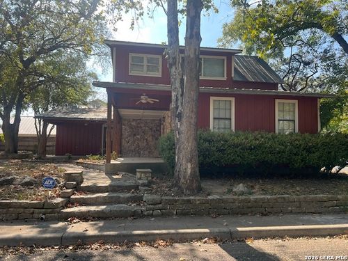 402 Herff St, Boerne, TX, 78006-2536 | Card Image