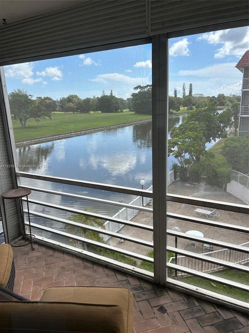 apt-301r-3776 Inverrary Blvd, Lauderhill, FL, 33319-5918 | Card Image
