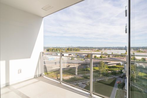 501-258 Nelson'S Crt, New Westminster, BC, V3L0J9 | Card Image