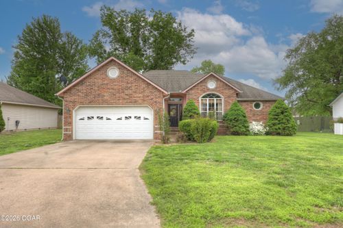 104 Briar Meadow Dr, Carl Junction, MO, 64834-9690 | Card Image