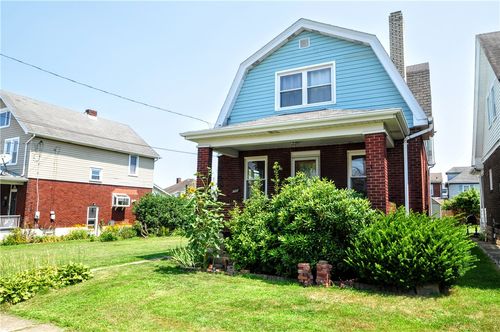 911 Elmwood St, Mckeesport, PA, 15133-3894 | Card Image