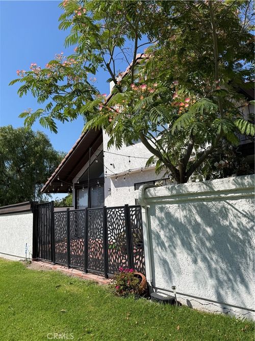 2754 Longwood Ct, Costa Mesa, CA, 92626-4763 | Card Image