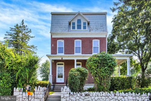 2481 Broad St, YORK, PA, 17408-1403 | Card Image