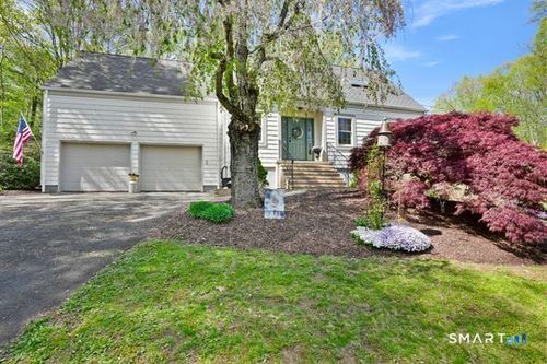 117 Rolling Hills Dr, Oxford, CT, 06478-6134 | Card Image