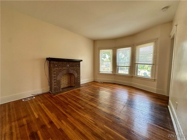 127 Hayden St, Condo with 3 bedrooms, 1 bathrooms and null parking in Buffalo NY | Image 5