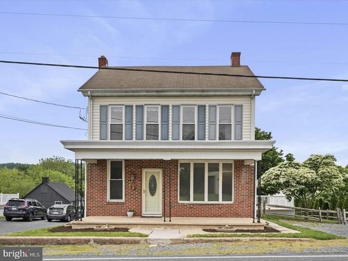 667 Poplar St, DENVER, PA, 17517-9307 | Card Image