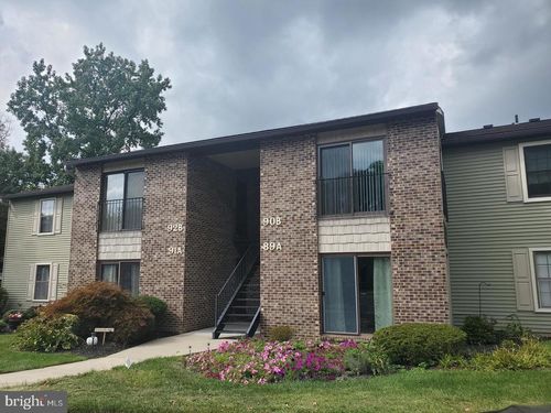 90 W Bluebell Ln, MOUNT LAUREL, NJ, 08054-3507 | Card Image