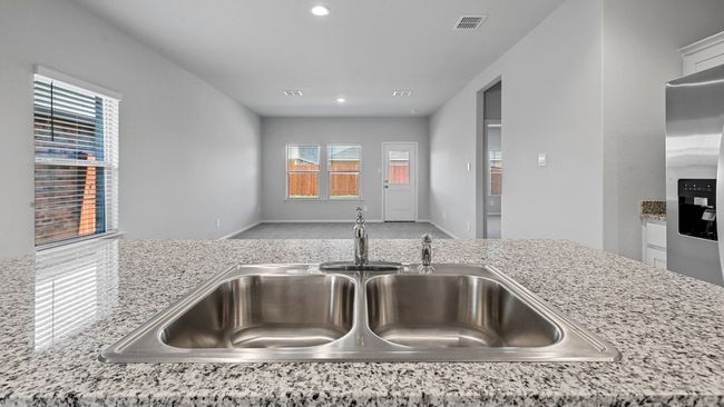 705 Shaded Grove Drive, House other with 3 bedrooms, 3 bathrooms and null parking in Denton TX | Image 9