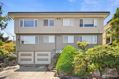 3469 6th Avenue W, Seattle, WA, 98119 | Card Image
