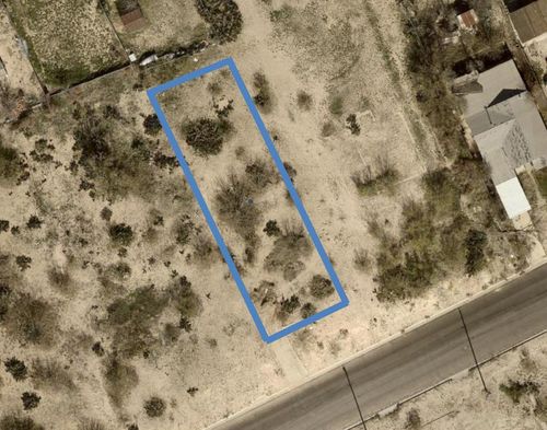 616 Sgt Paredez St, Big Spring, TX, 79720-1517 | Card Image