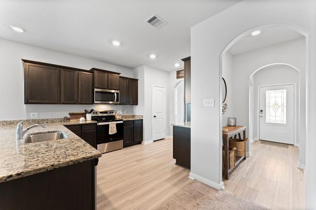 20730 Solstice Point Dr, House other with 3 bedrooms, 2 bathrooms and 2 parking in Hockley TX | Image 9