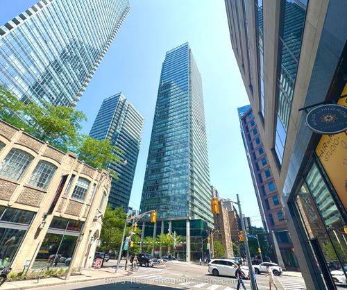 1309-38 Grenville St, Toronto, ON, M4Y1A5 | Card Image