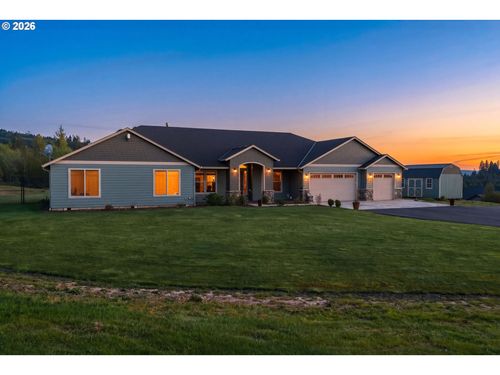 192 Cross Creek Rd, Kelso, WA, 98626-8601 | Card Image