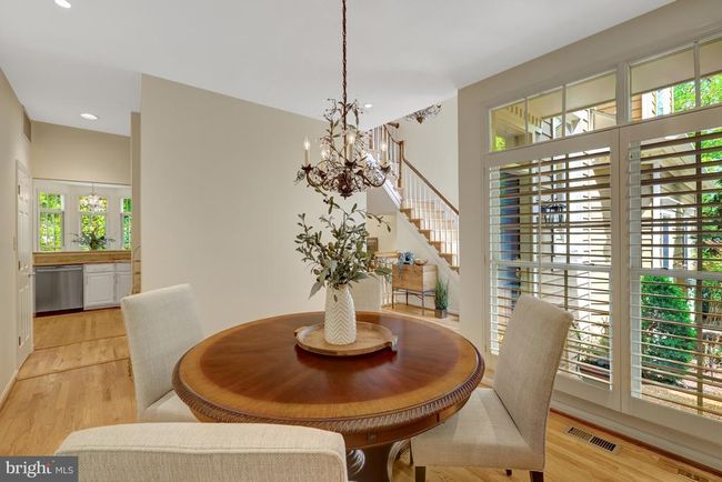 11431 Hollow Timber Way, Townhouse with 3 bedrooms, 4 bathrooms and null parking in Reston VA | Image 11