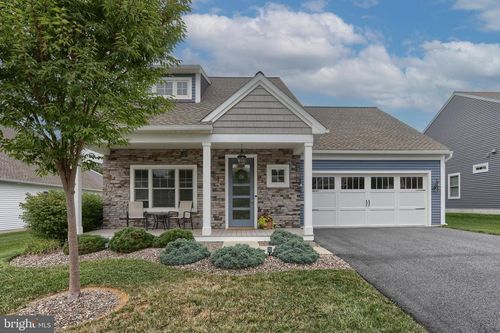 1040 Grant Cir, LEBANON, PA, 17042-5555 | Card Image