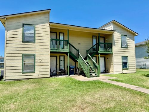 709 Vassar Ct, College Station, TX, 77840-2156 | Card Image