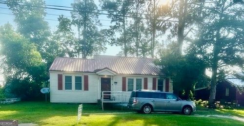 331 S Green St, swainsboro, GA, 30401-3073 | Card Image