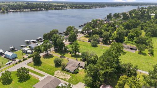 6676 Island Rd, Jarreau, LA, 70749-3004 | Card Image