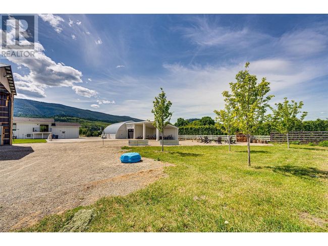 8935 Kalamalka Rd, House other with 4 bedrooms, 3 bathrooms and 30 parking in Coldstream BC | Image 71