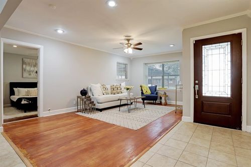 5205 Verdome Ln, Houston, TX, 77092-4225 | Card Image