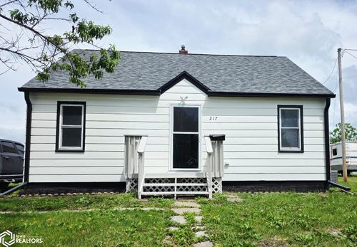 217 N Kossuth St, Osceola, IA, 50213-1343 | Card Image
