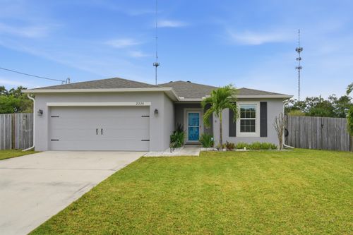 2220 Se Lucaya St, Port St Lucie, FL, 34952-6820 | Card Image