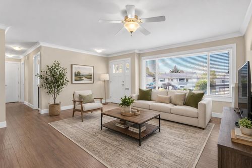 14682 111 Ave, Surrey, BC, V3R2C4 | Card Image