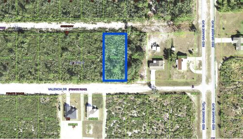 8 Valencia Dr, Indian Lake Estates, FL, 33855 | Card Image