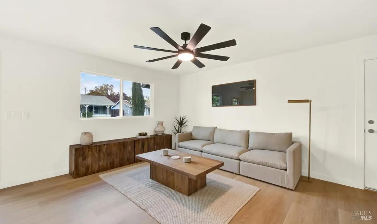 Residential Lease in Yountville 3