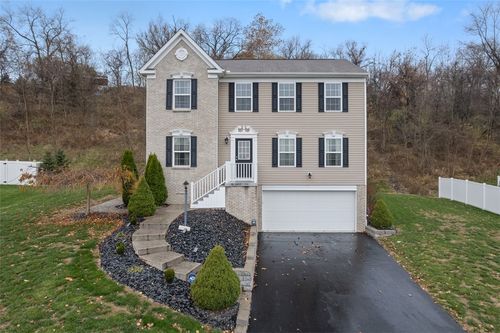 420 White Pine Ln, Baden, PA, 15005-9657 | Card Image