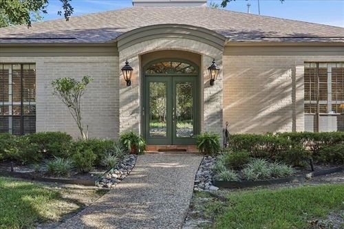 4425 Thomas Gln, Beaumont, TX, 77706-7721 | Card Image
