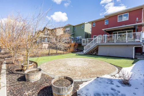 211 Mountainview Dr, Okotoks, AB, T1S0L6 | Card Image