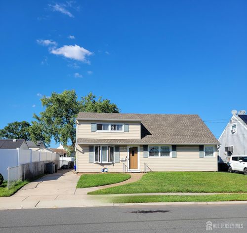 98 Wortylko St, Carteret, NJ, 07008-2015 | Card Image