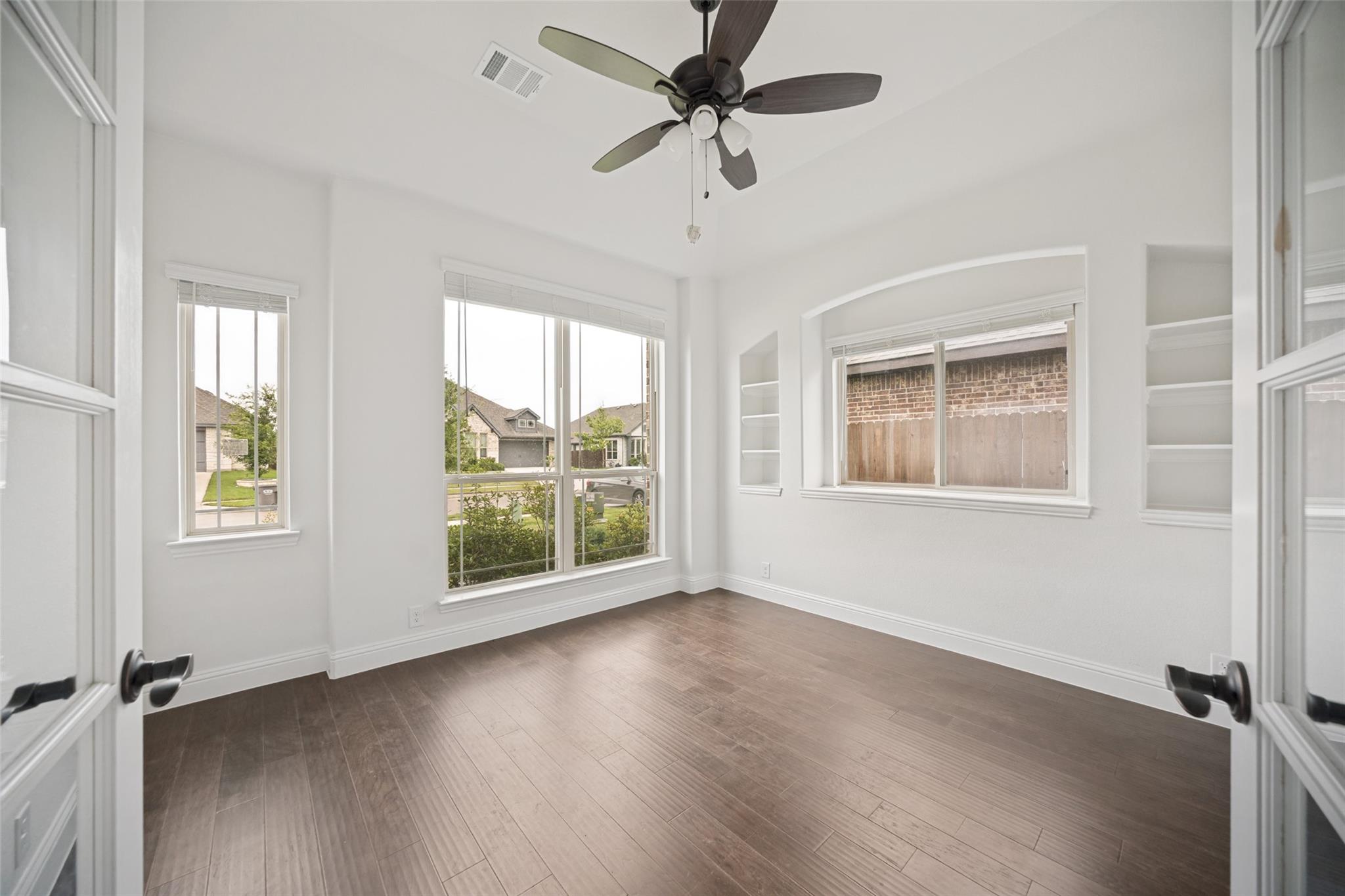 Residential in Glenn Heights 4