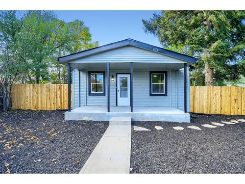321 Stuart St, Denver, CO, 80219-1135 | Card Image