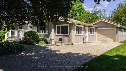 69 Water St, Egmondville, ON, N0K1G0 | Card Image
