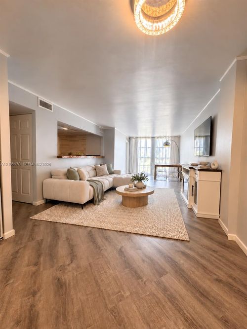 108-801 Three Islands Blvd, Hallandale Beach, FL, 33009-2833 | Card Image