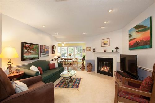 1109 Canyon Point Cir, Roswell, GA, 30076-5105 | Card Image