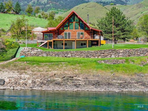 215 Doumecq Rd, White Bird, ID, 83554-5018 | Card Image