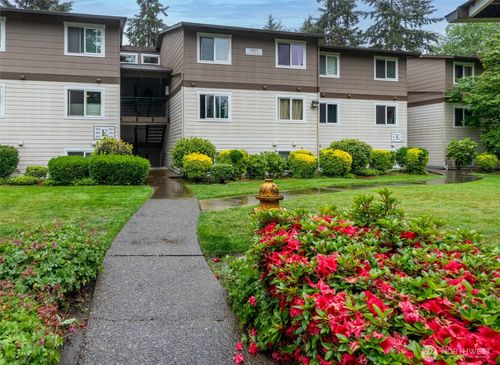 apt-e303-12617 Ne 130th Way, Kirkland, WA, 98034-3147 | Card Image