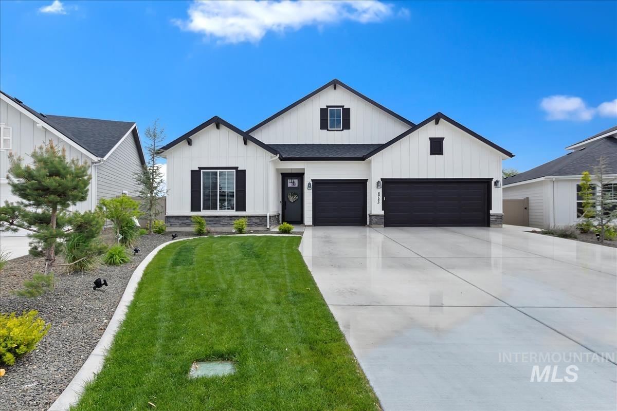 Hyacinth St, Nampa, ID 83687
