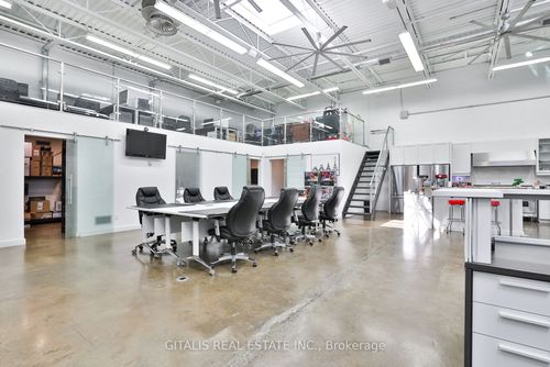 d-75 Jonesville Cres, North York, ON, M4A1H2 | Card Image