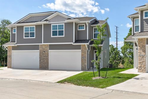 15323 Goldenrod Dr, Urbandale, IA, 50323-1203 | Card Image