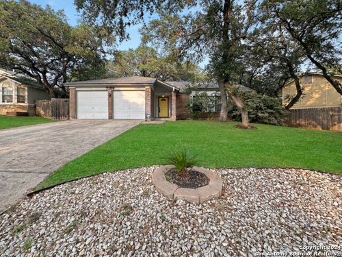7126 Bart Holw, San Antonio, TX, 78250-3479 | Card Image
