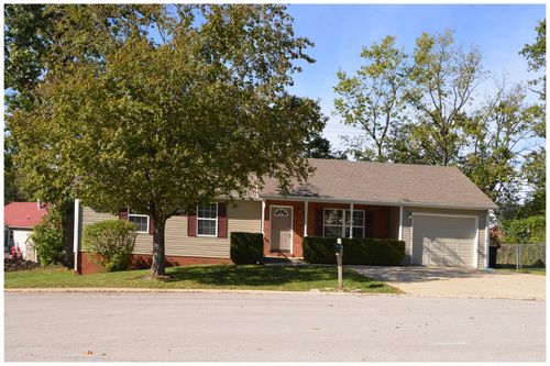 12 Still Water Ct, Frankfort, KY, 40601-2600 | Card Image