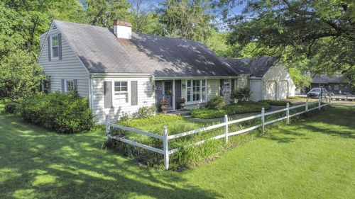 111 Highgate Rd, Granville, OH, 43023-9569 | Card Image