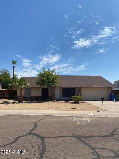 18239 N 38th Dr, Glendale, AZ, 85308-1905 | Card Image