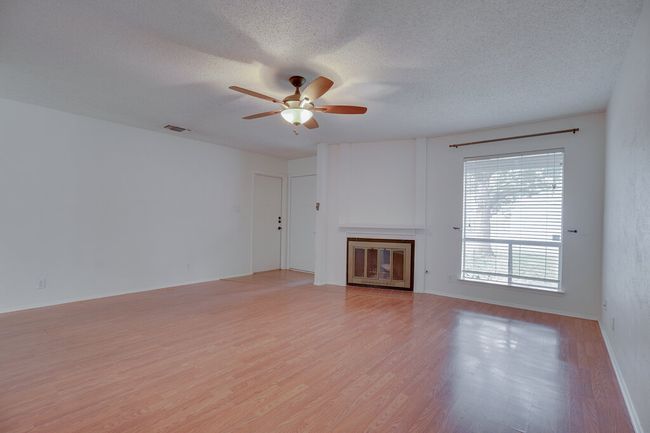 4601 Gray Fox Dr, House other with 3 bedrooms, 2 bathrooms and null parking in Austin TX | Image 4
